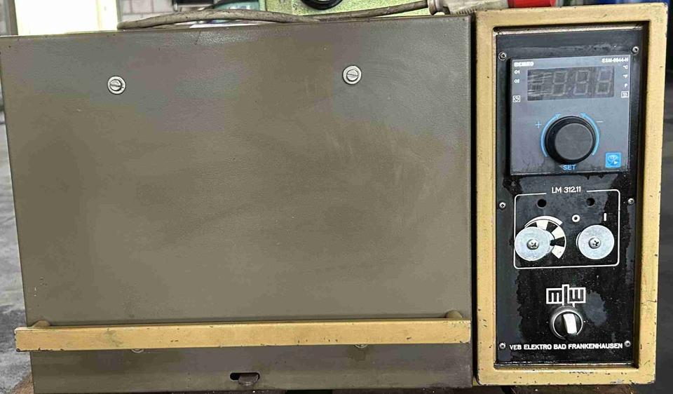 Glüh- und Härteofen / Innenmaße 100x175x320 / 2,8 kW – 400 V