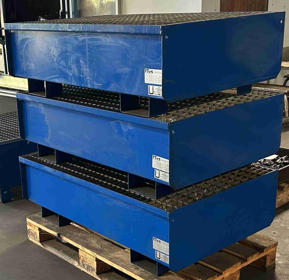 Auffangwanne blau für 200-Liter-Fässer / diverse Ausführungen