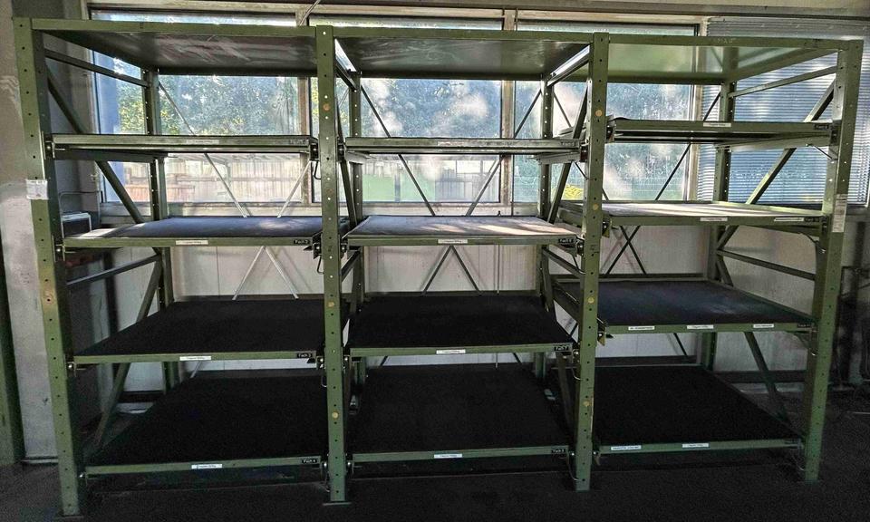 Schwerlast-Auszugspalettenregal Lista M 210 / 420x86x250 cm