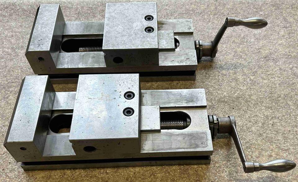 Präzisions-Schleifschraubstöcke – 1x  80/120 bzw. 2x 125/160