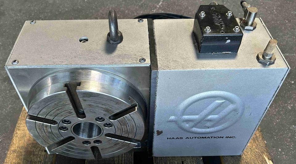 HAAS CNC Rundtisch HRT210 mit Reitstock HTS6